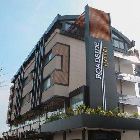 Roadside Hotel Lipjan 外观 照片