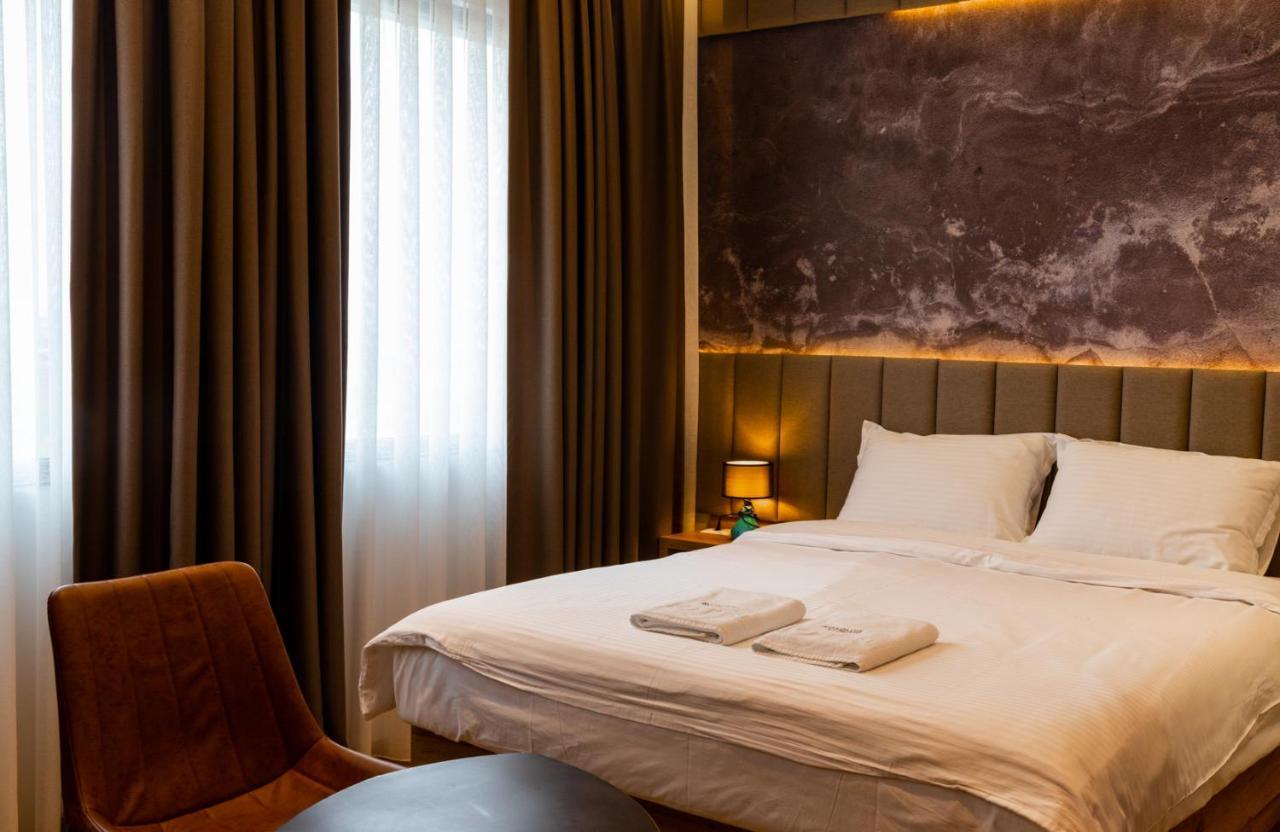 Roadside Hotel Lipjan 外观 照片